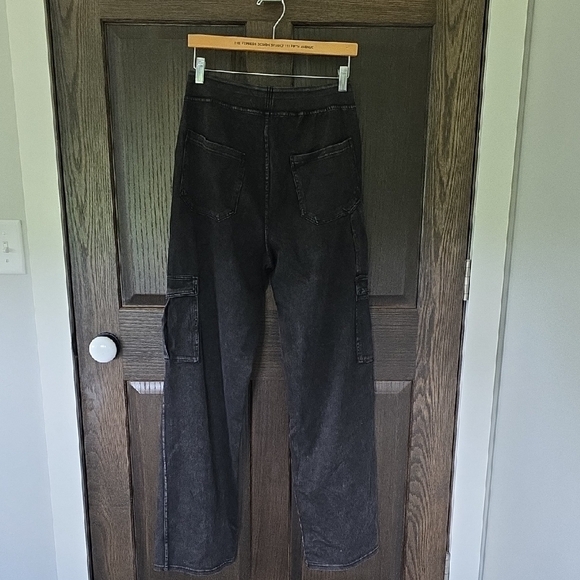 HALARA Charcoal Utility Pants - Picture 4 of 4